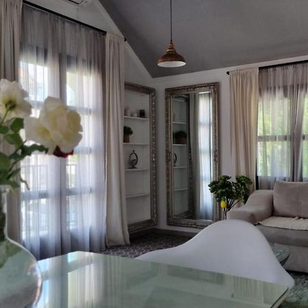 Apartman L&M Cetinje Buitenkant foto