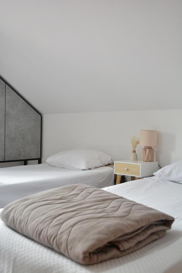 Apartman L&M Cetinje Buitenkant foto
