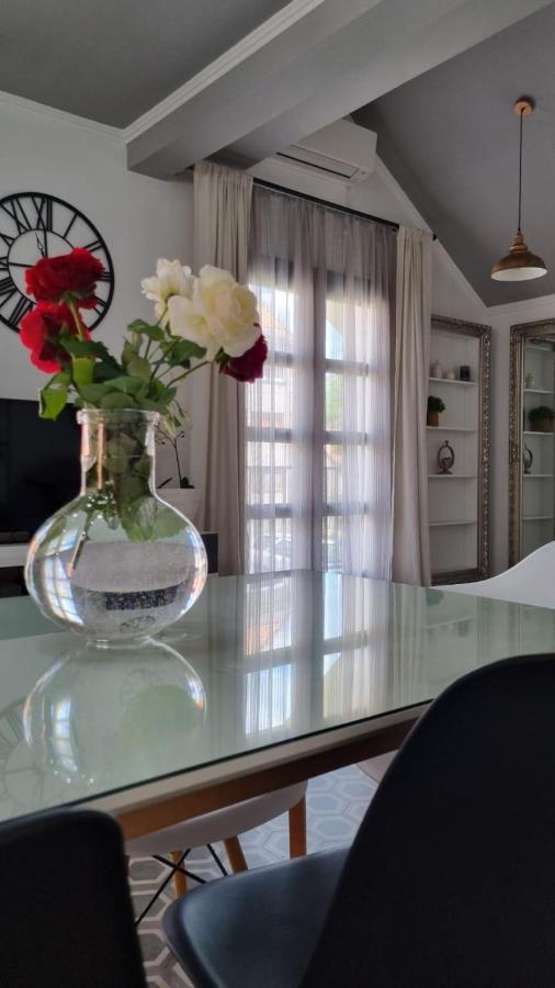 Apartman L&M Cetinje Buitenkant foto