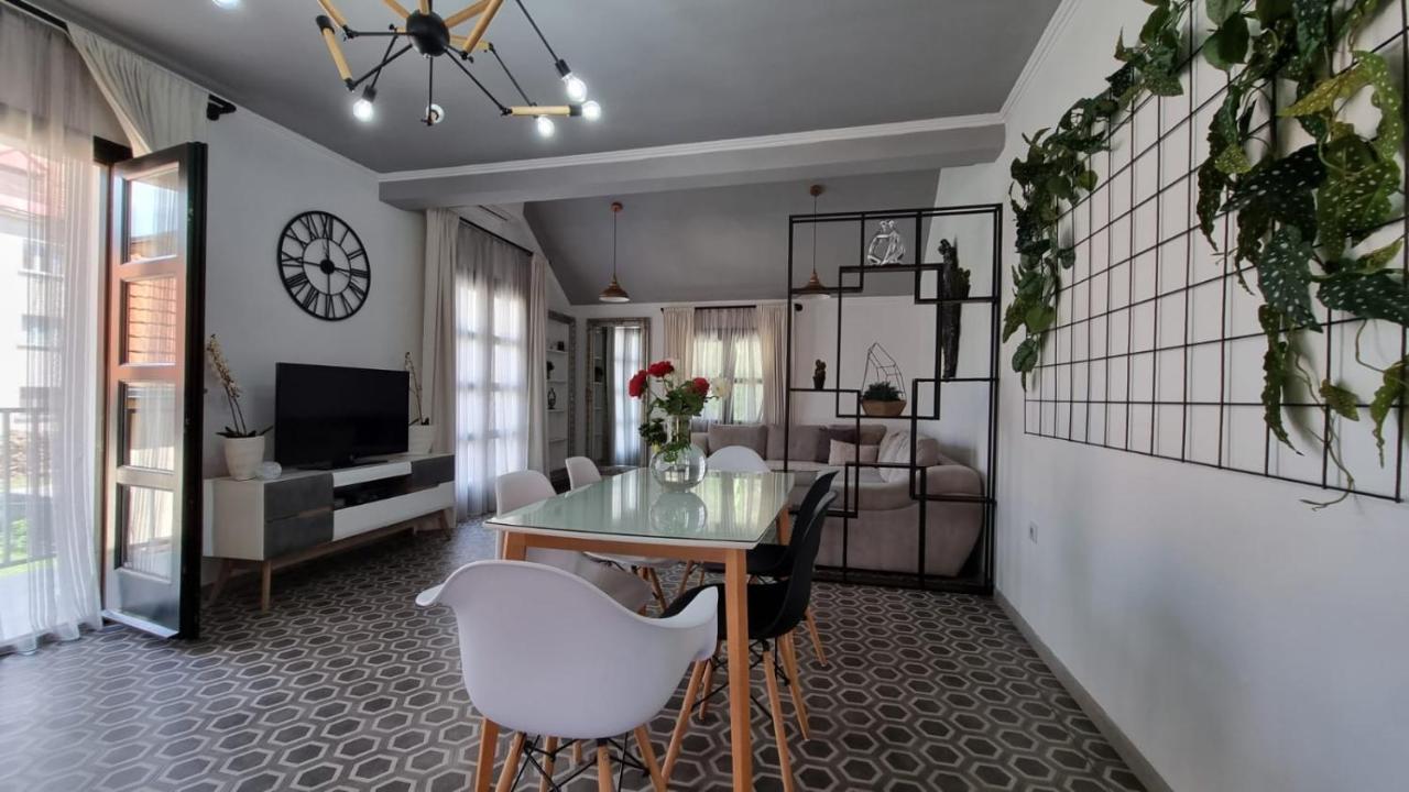 Apartman L&M Cetinje Buitenkant foto