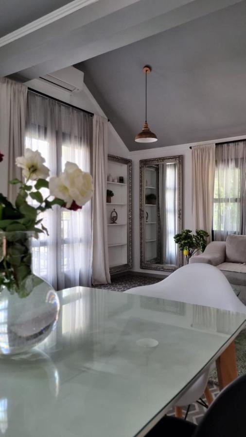 Apartman L&M Cetinje Buitenkant foto