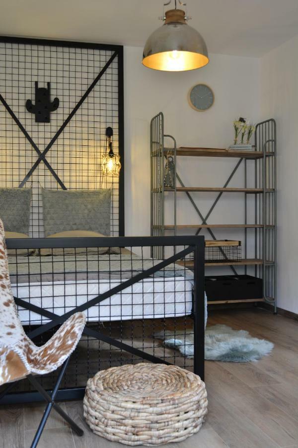 Apartman L&M Cetinje Buitenkant foto