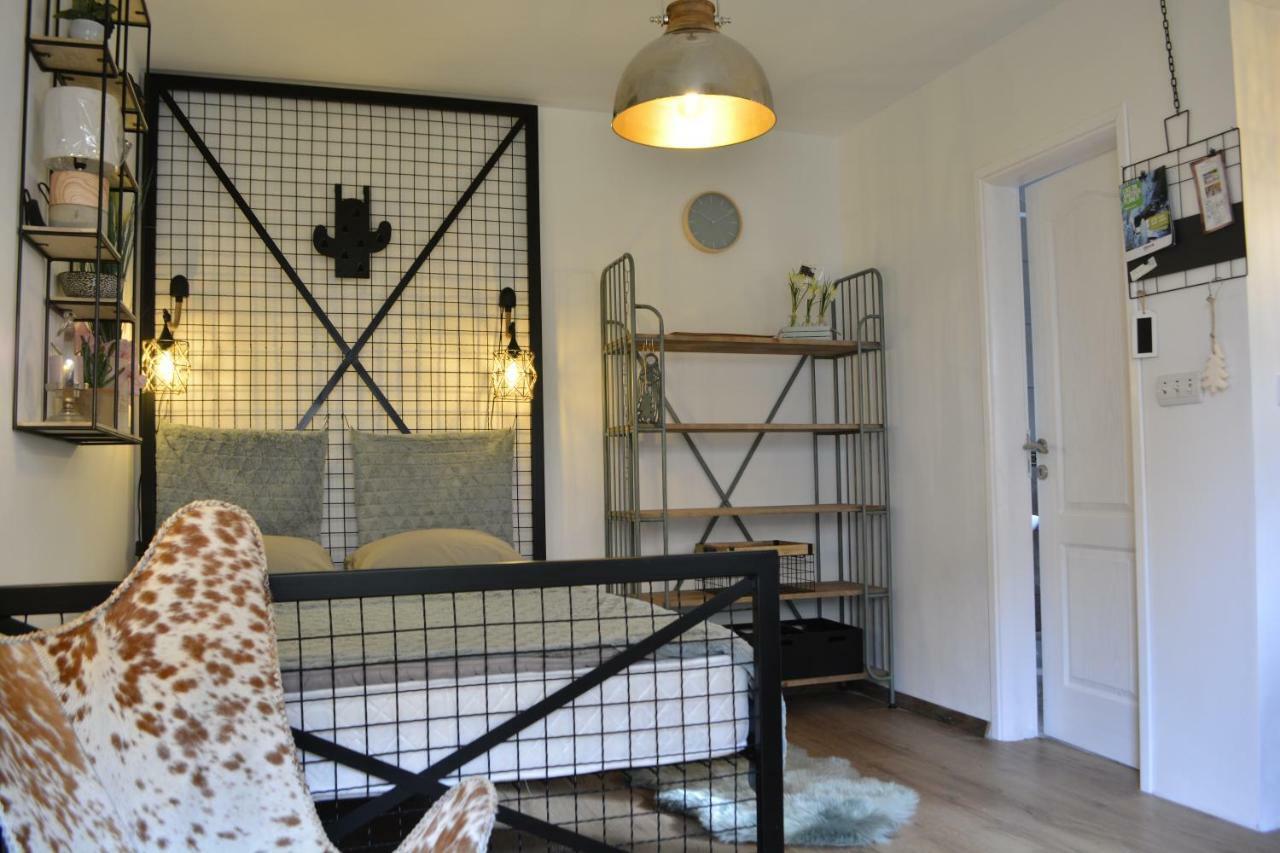 Apartman L&M Cetinje Buitenkant foto